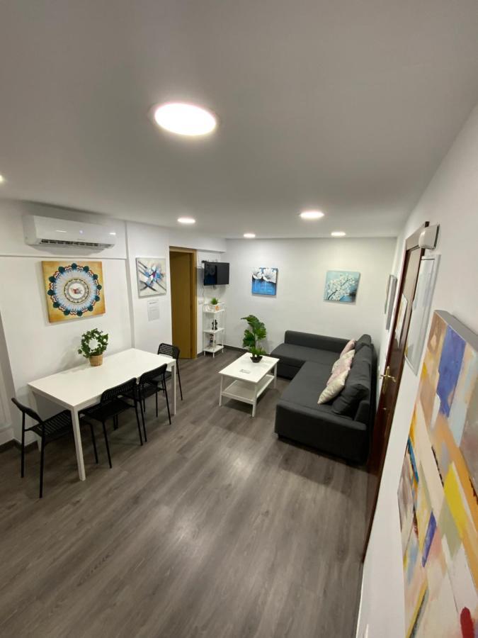 Goya Apartamentos Málaga Extérieur photo
